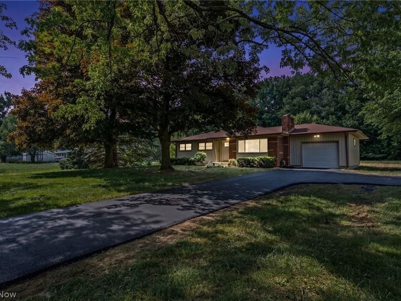 1709 Berna Road, Green, OH 44312 Photo 1