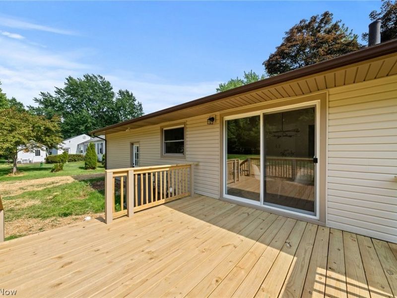 1709 Berna Road, Green, OH 44312 Photo 5