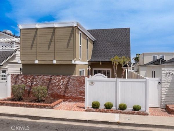 238 Walnut Street, Newport Beach, CA 92663