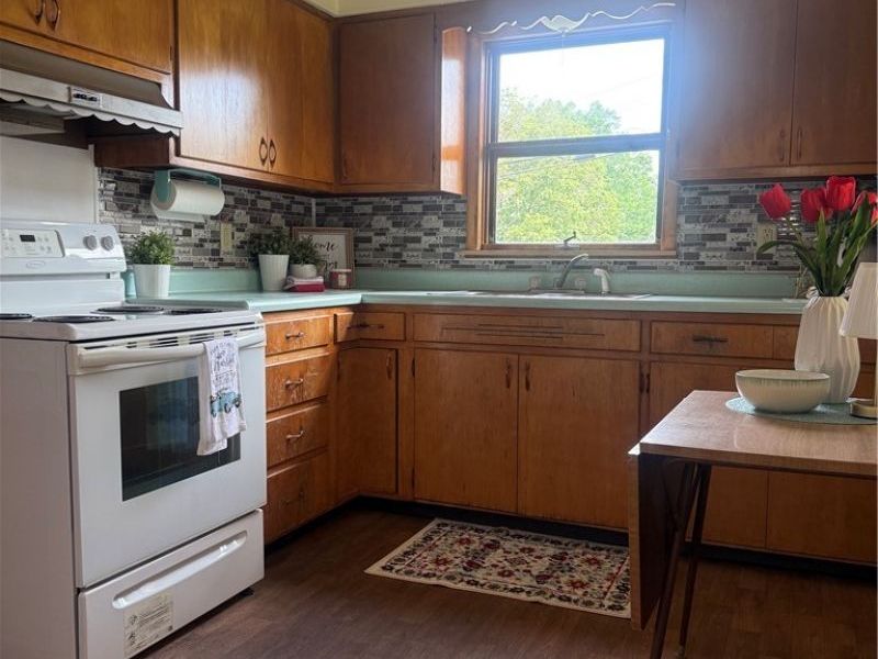 1130 3rd Street NW, New Philadelphia, OH 44663 Photo 10