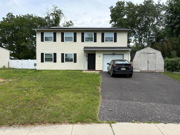 3 KENT COURT, MOUNT HOLLY, NJ 08060