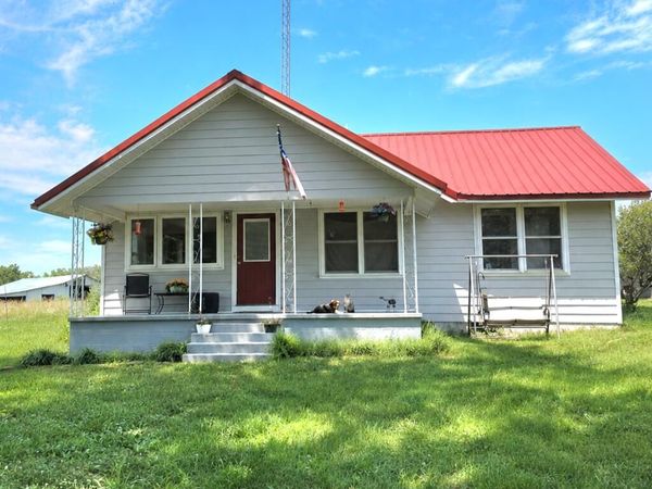 16861 Brushy Creek Road , Houston, MO 65483