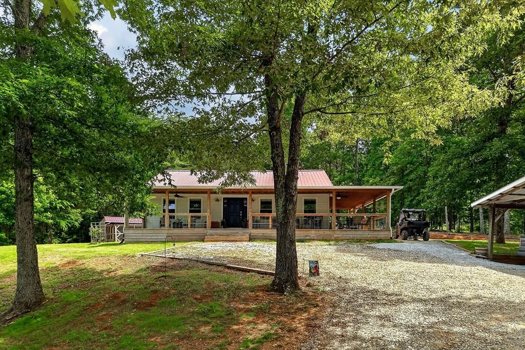 211 Arizona Lane, Walling, TN 38587 Main Photo