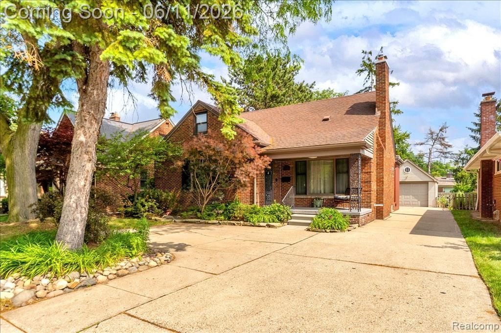 3015 Bembridge Road, Royal Oak, MI 48073 Main Photo