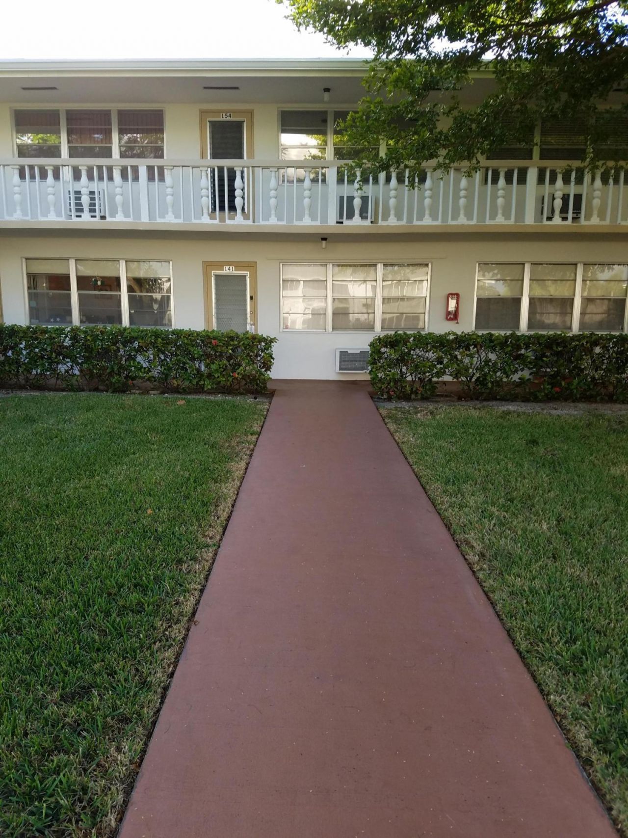 150 Bedford F, West Palm Beach, FL 33417 Photo