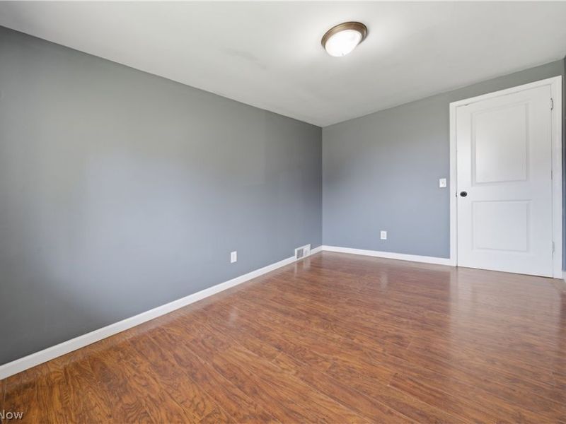 3825 34th Street NE, Canton, OH 44705 Photo 17