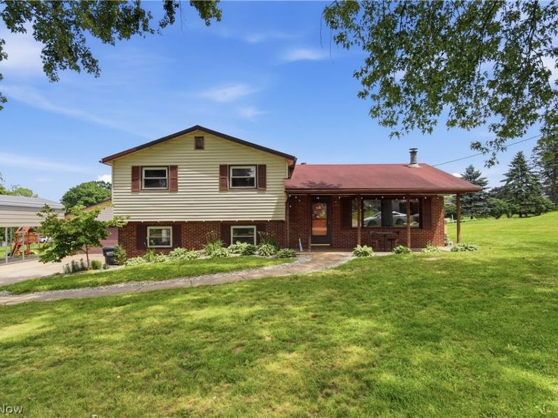360 Dietz Avenue NE, East Canton, OH 44730 Photo 1