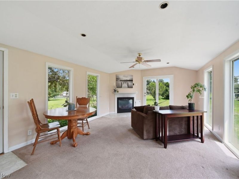 360 Dietz Avenue NE, East Canton, OH 44730 Photo 13