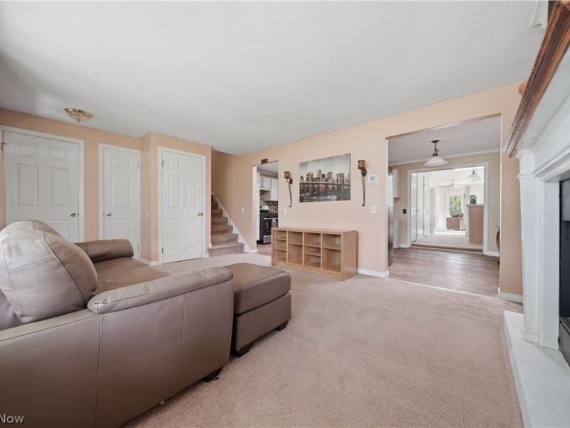 360 Dietz Avenue NE, East Canton, OH 44730 Photo 7