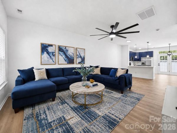 14237 Tamarack Drive , Charlotte, NC 28278
