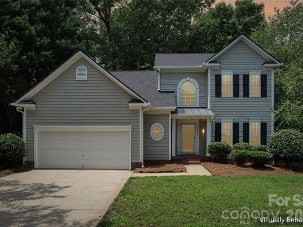 11627 Knightsdale Drive , Charlotte, NC 28277