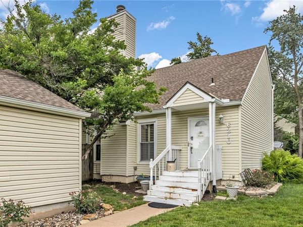 6210 NW 82nd Terrace, Kansas City, MO 64151