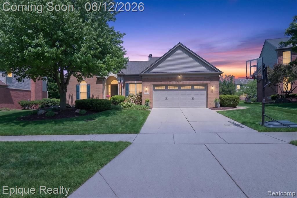 760 Caribou Court, Rochester, MI 48307 Main Photo