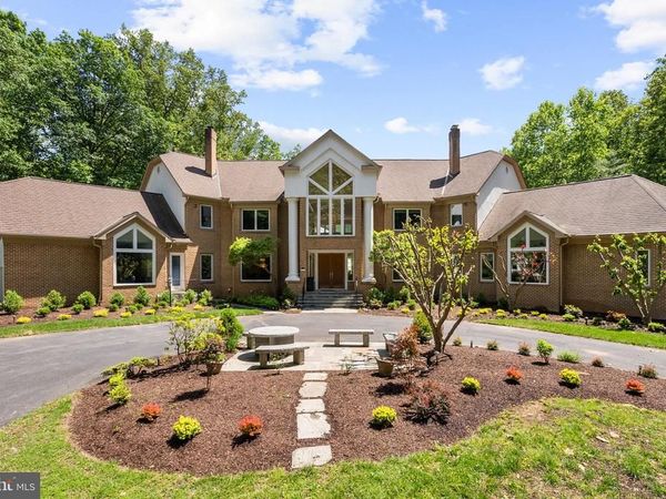 7003 FAWN TRAIL COURT, BETHESDA, MD 20817