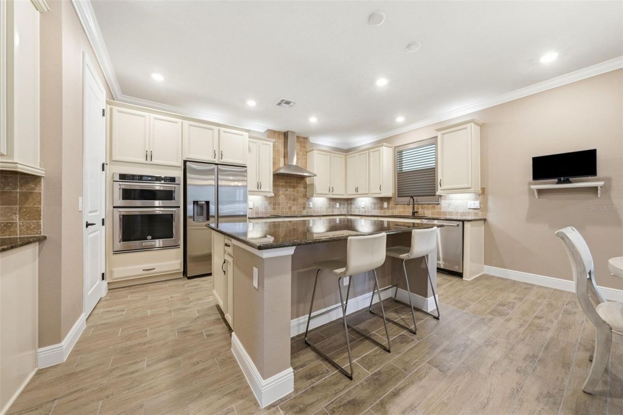 8210 Ludington Circle, Orlando, FL 32836 Photo