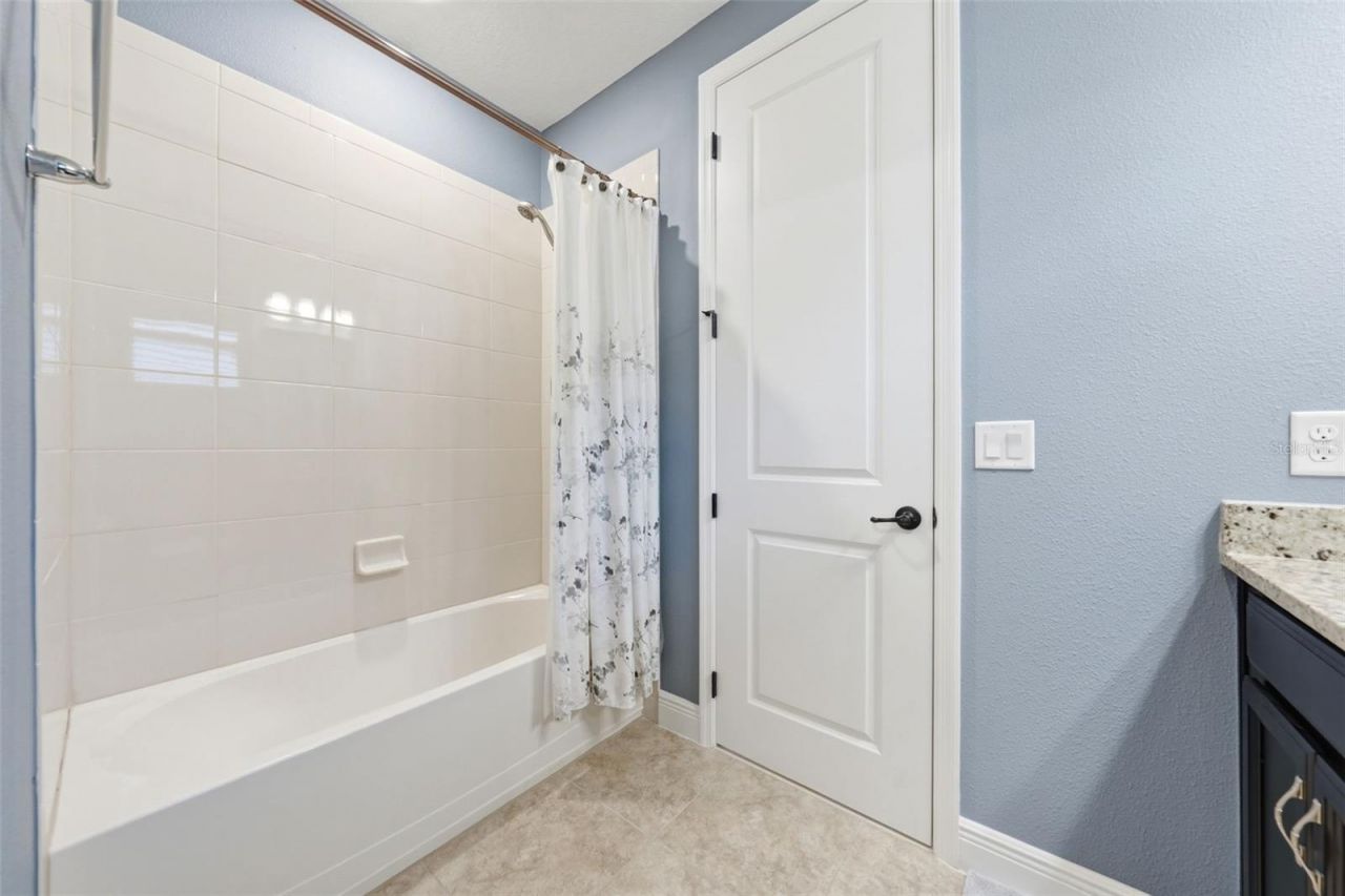 8210 Ludington Circle, Orlando, FL 32836 Photo