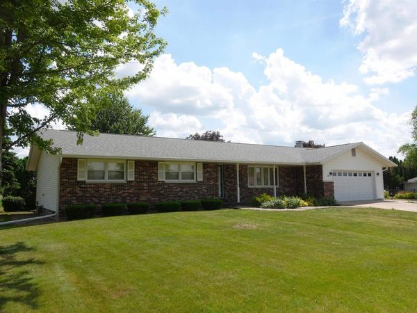 2060 W LOSEY Street, Galesburg, IL 61401