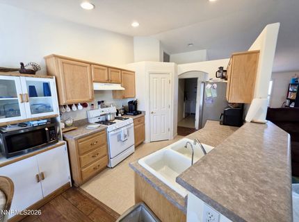 652 Jennys Lane, Fernley, NV 89408 Photo