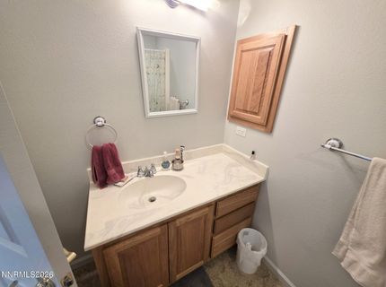 652 Jennys Lane, Fernley, NV 89408 Photo