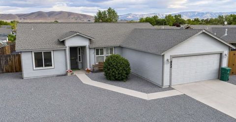 652 Jennys Lane, Fernley, NV 89408 Photo