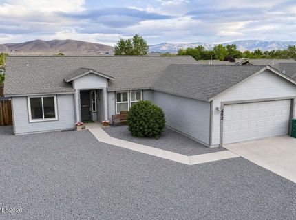 652 Jennys Lane, Fernley, NV 89408 Photo