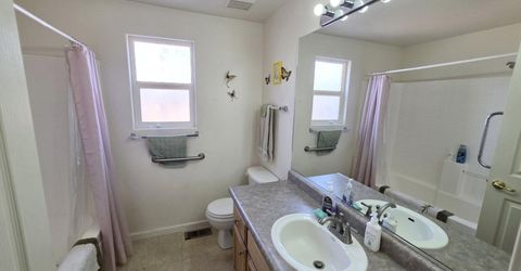 652 Jennys Lane, Fernley, NV 89408 Photo