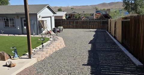 652 Jennys Lane, Fernley, NV 89408 Photo