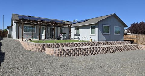 652 Jennys Lane, Fernley, NV 89408 Photo