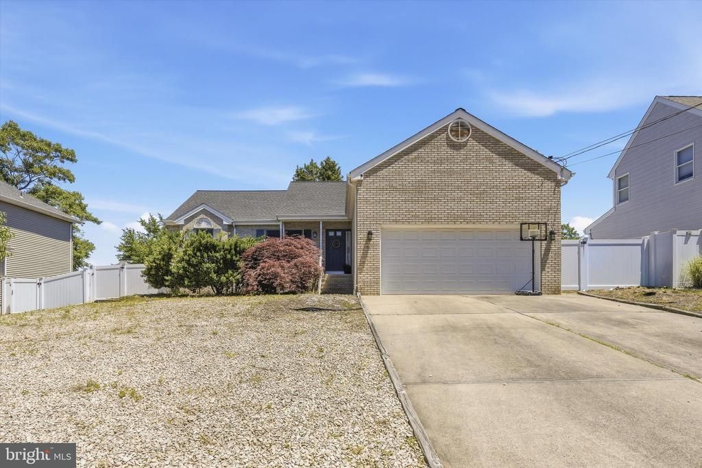 515 Coral Lane , Manahawkin, NJ 08050 Main Photo