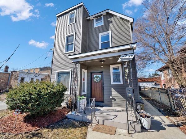 9436 S Spaulding Avenue , Evergreen Park, IL 60805