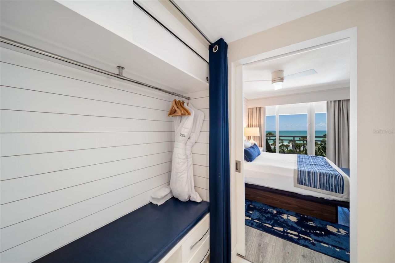 210 Sands Point Road , Unit 2402, Longboat Key, FL 34228 Photo