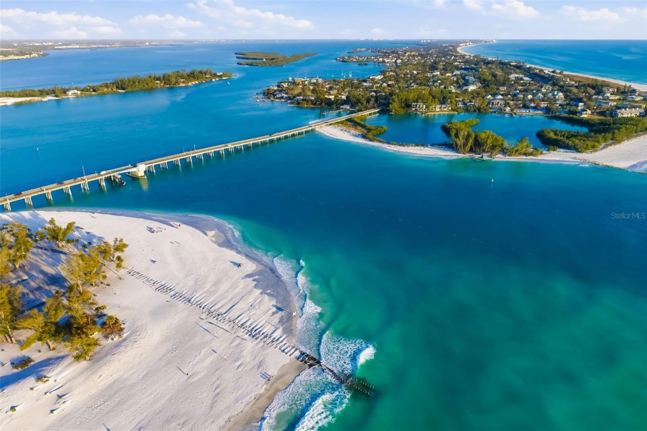 210 Sands Point Road , Unit 2402, Longboat Key, FL 34228 Photo