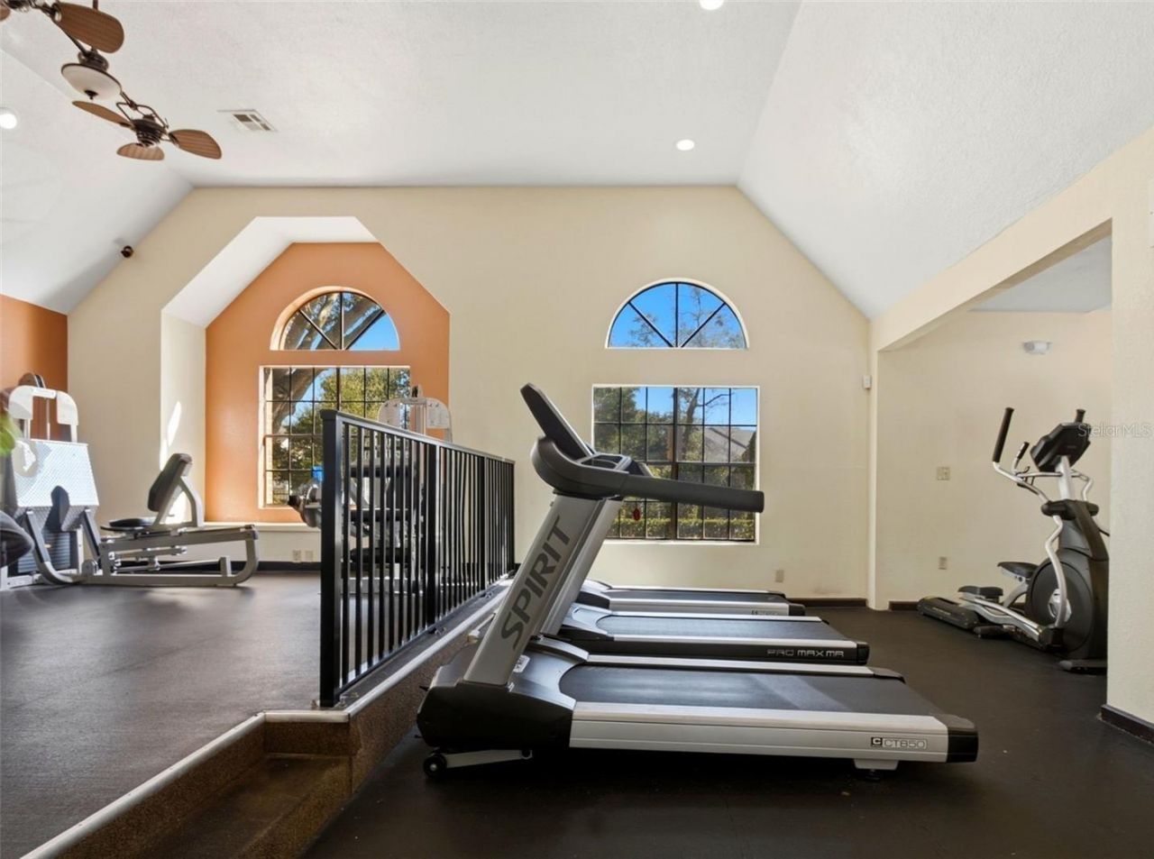 420 Forestway Circle, Unit 307, Altamonte Springs, FL 32701 Photo