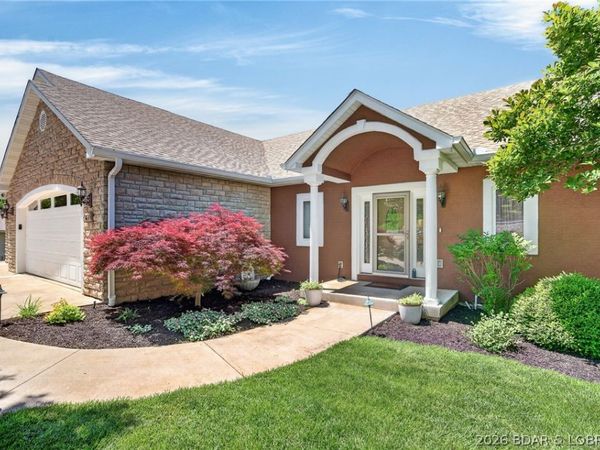 61 Quiet Meadows Drive, Linn Creek, MO 65052