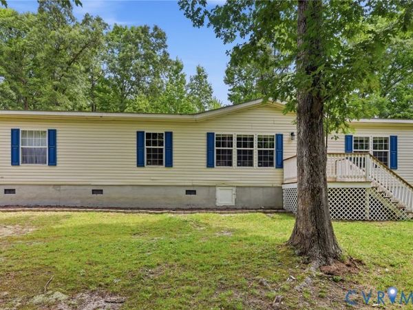 24140 Genito Road , Amelia, VA 23002