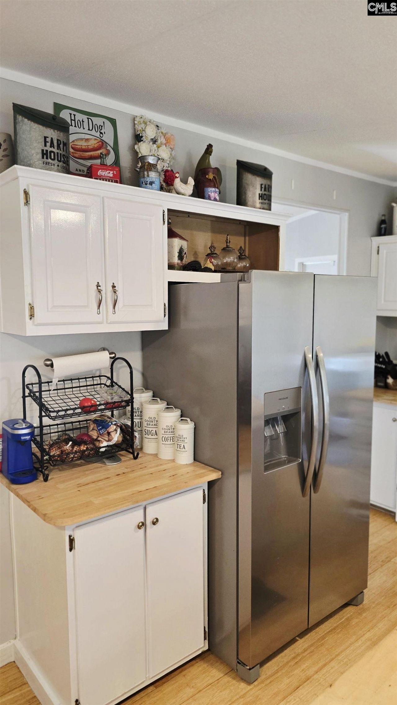 624 Lawson Road  Photo 11
