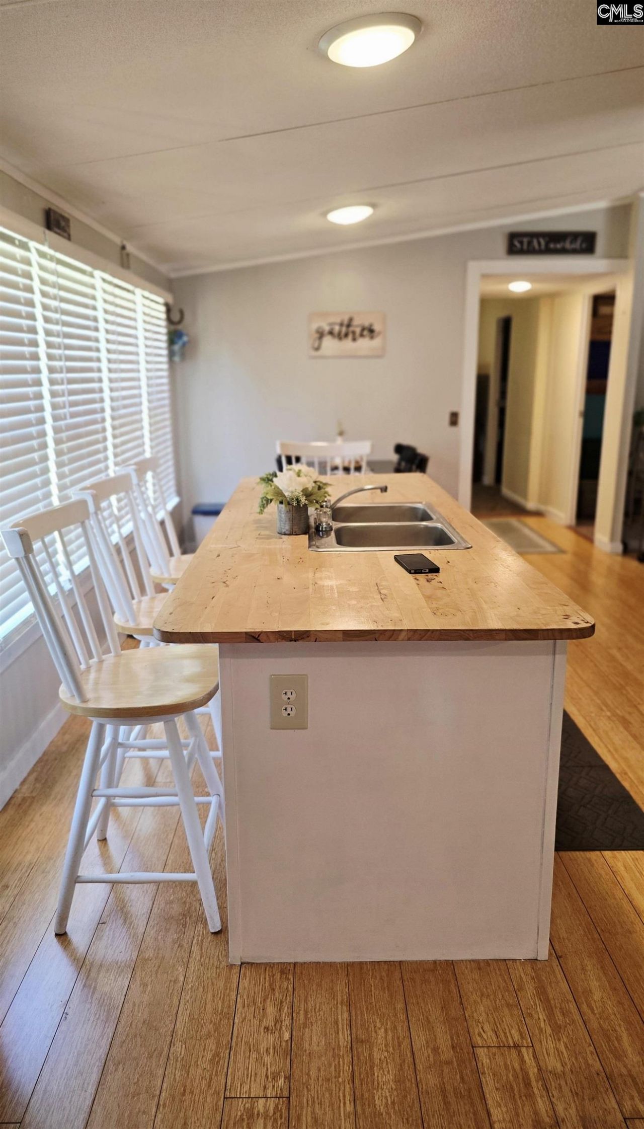 624 Lawson Road  Photo 16