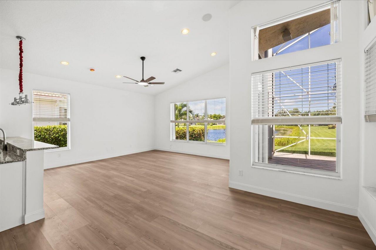7558 Tarpon Cove Circle, Greenacres, FL 33467 Photo