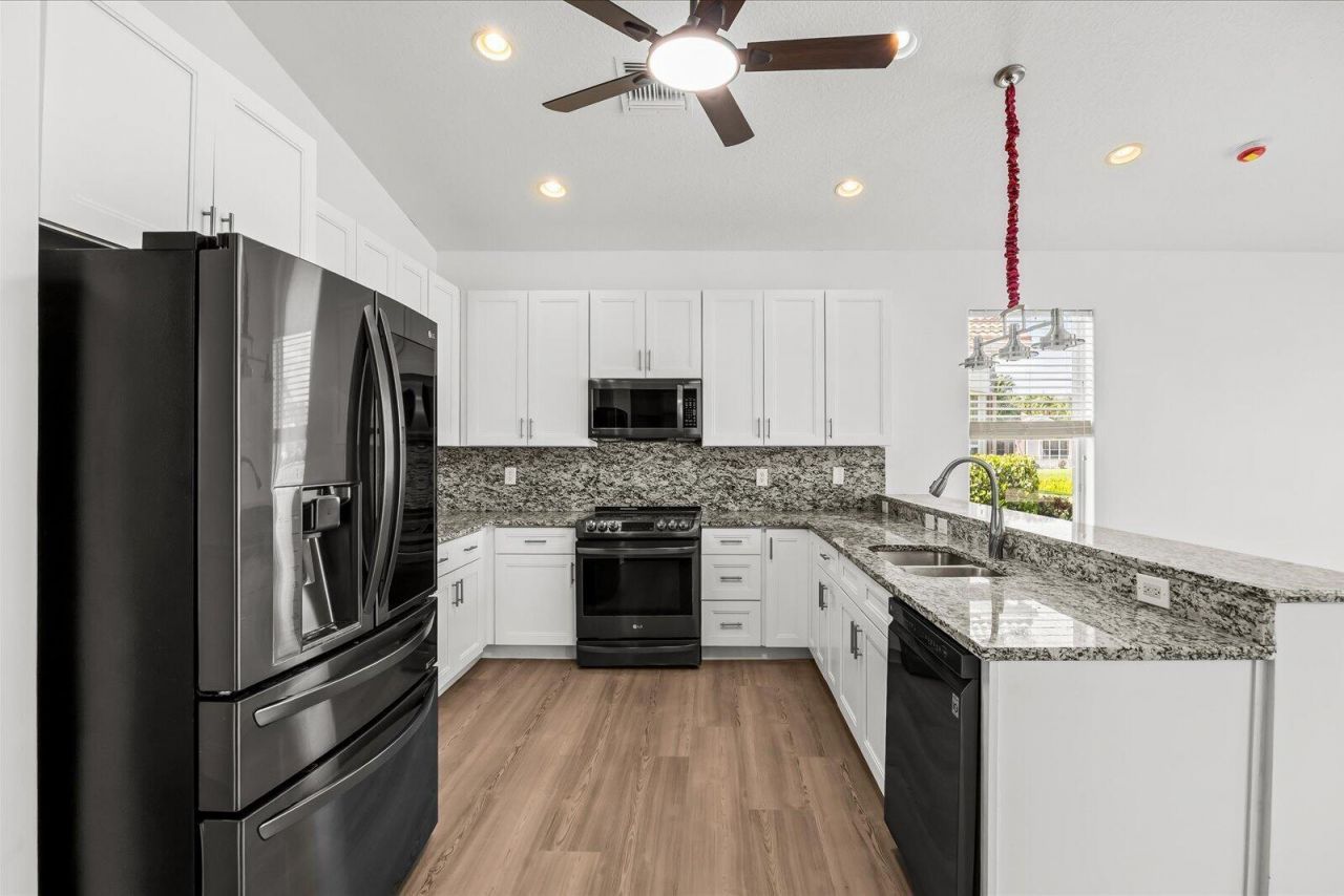 7558 Tarpon Cove Circle, Greenacres, FL 33467 Photo