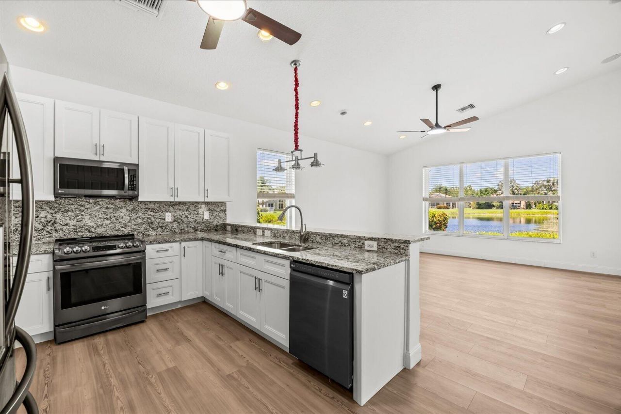 7558 Tarpon Cove Circle, Greenacres, FL 33467 Photo