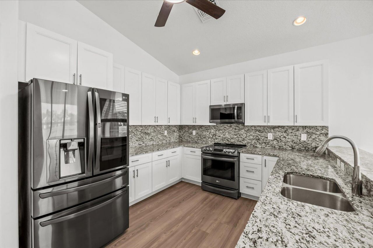 7558 Tarpon Cove Circle, Greenacres, FL 33467 Photo