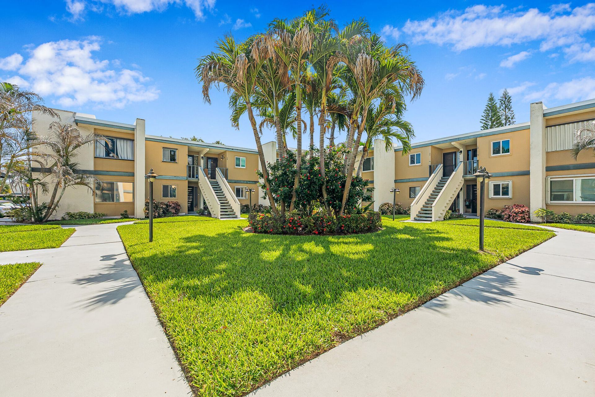 1500 NE 13th Terrace, Unit G6, Jensen Beach, FL 34957 Photo