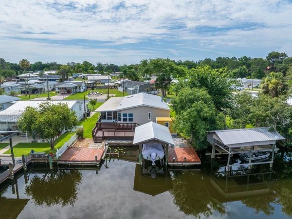 41 SCOTT STREET , WELAKA, FL 32193