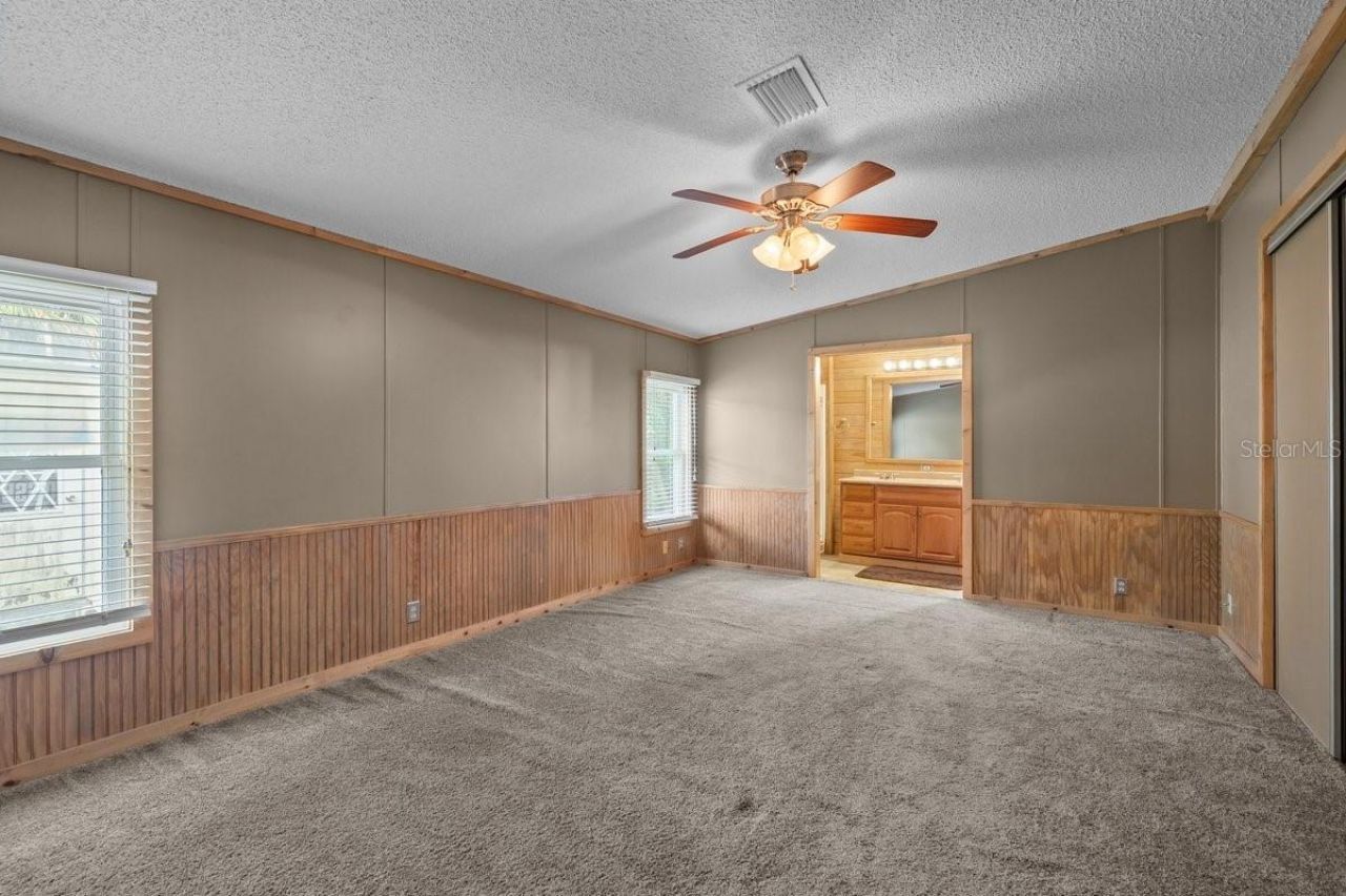 41 Scott Street , Welaka, FL 32193 Photo