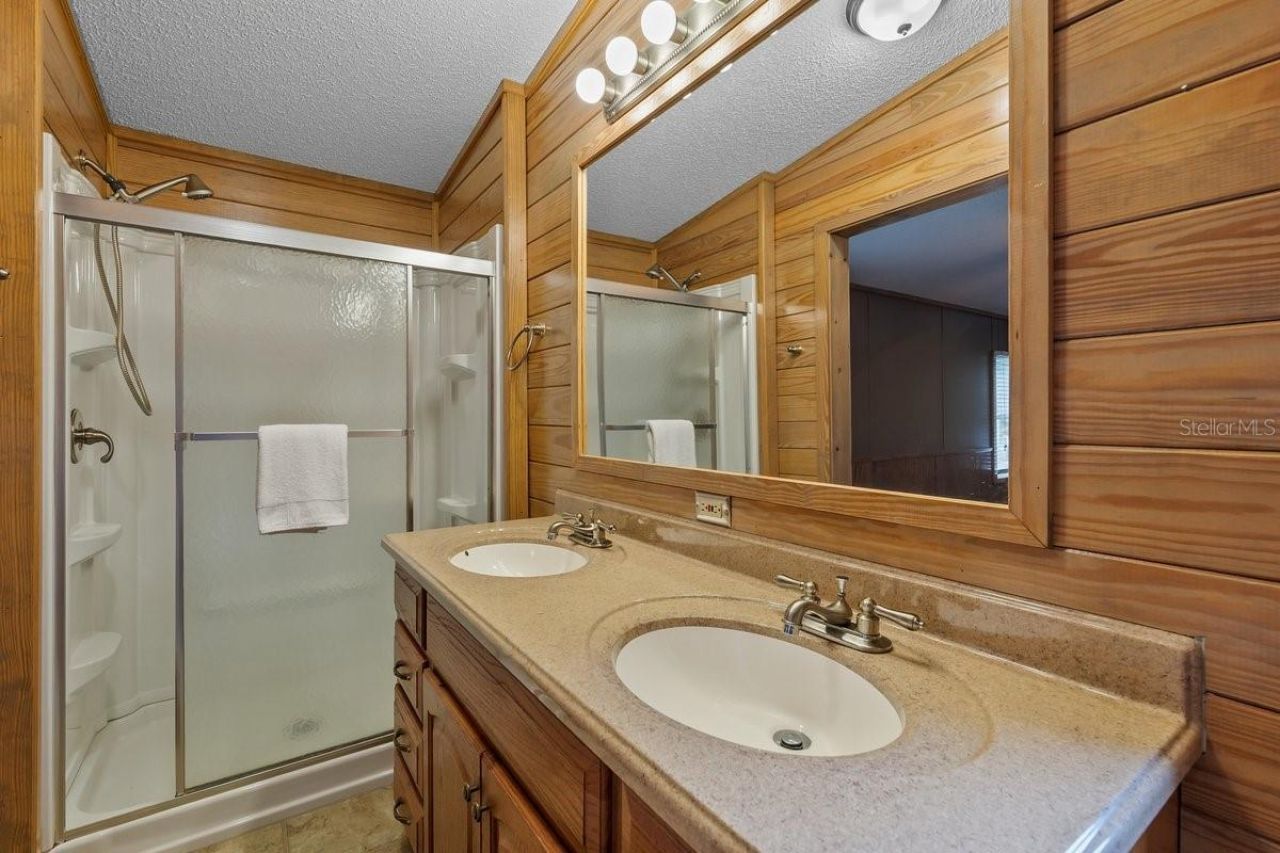 41 Scott Street , Welaka, FL 32193 Photo
