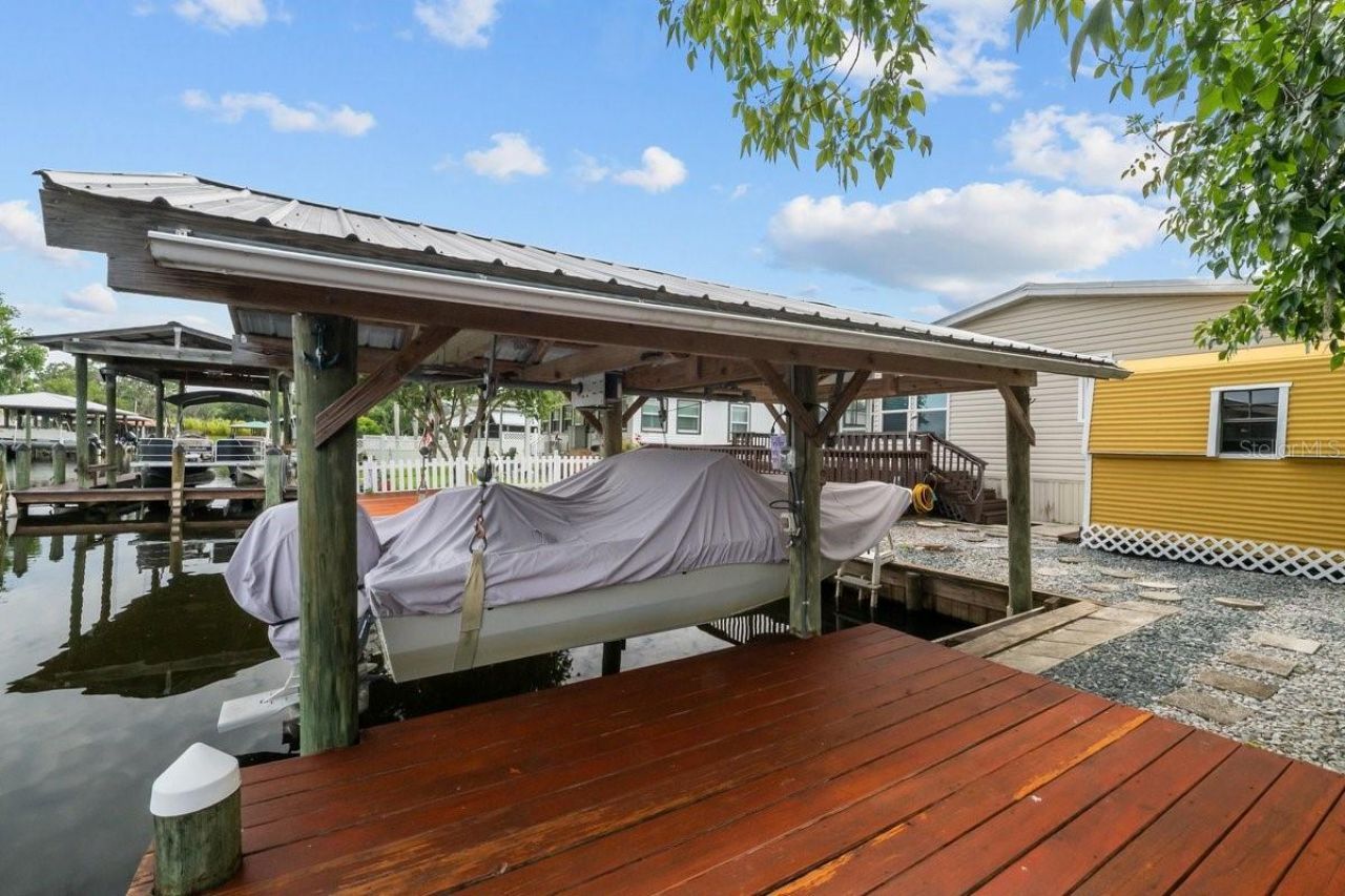 41 Scott Street , Welaka, FL 32193 Photo