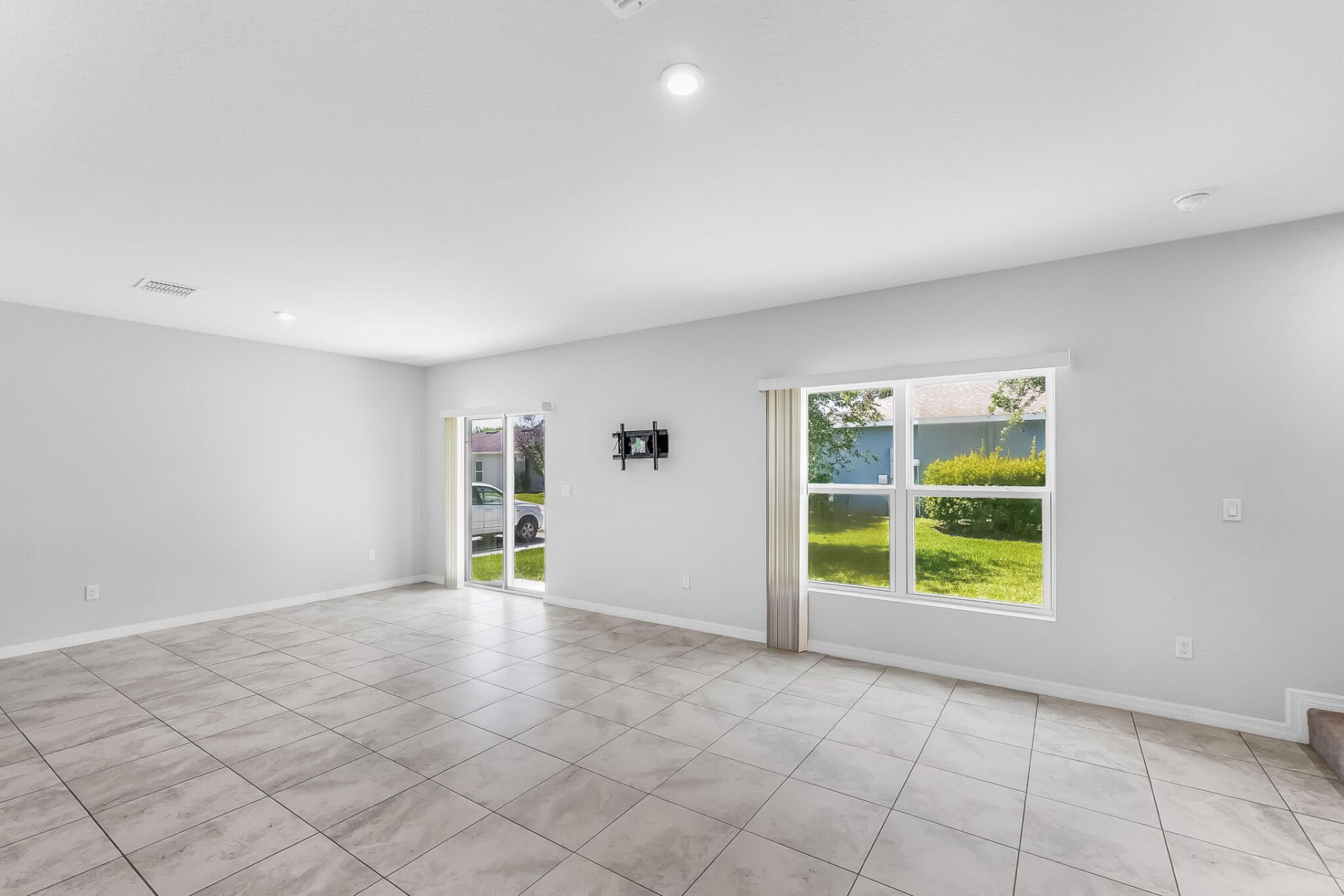 3351 Liberty Square Way, Fort Pierce, FL 34982 Photo