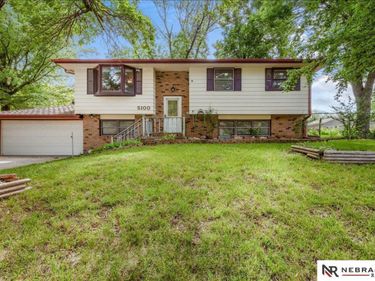 5100 S 62nd Street, Lincoln, NE 68516