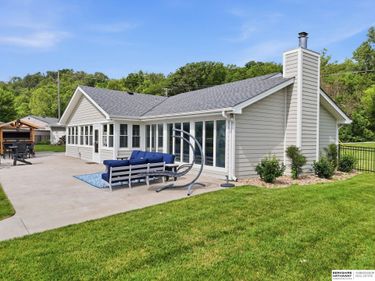2595 W Shore Drive, Union, NE 68455