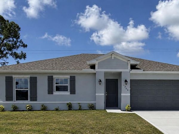 1206 Larkspur Street SE, Unit 23, Palm Bay, FL 32909